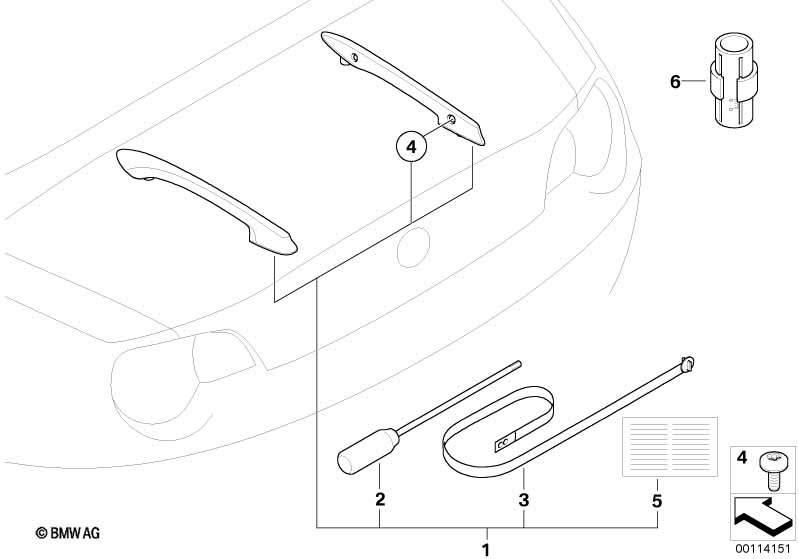 Леер на крышке багажника