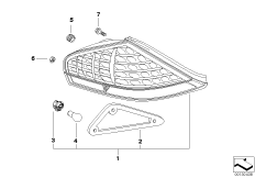 Блок задних фонарей на крыле