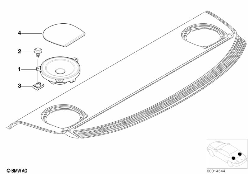 Детали системы HiFi на полке за Зд сид.