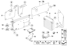 Детали телефона в багажном отделении