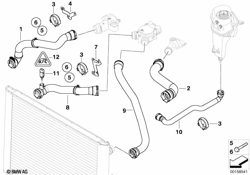 Болт с шестигранной головкой с шайбой