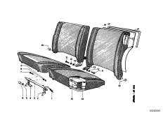 Неоткидывающаяся спинка сиденья Зд