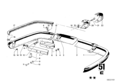 Задний бампер с элементами крепления