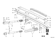 Задний бампер с элементами крепления