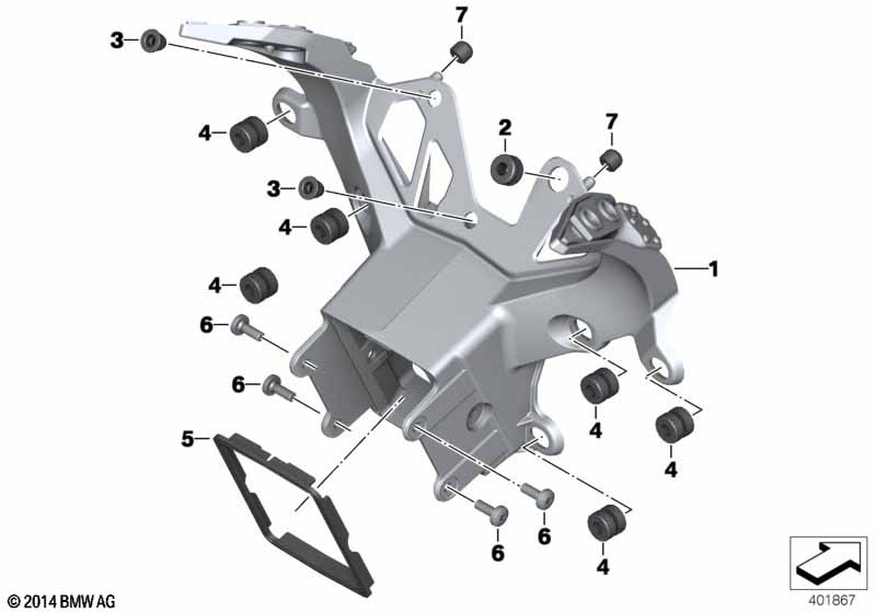 Передний кронштейн