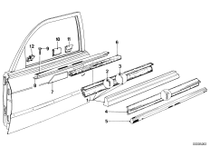 Уплотнитель двери впереди