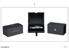 100 лет Phantom, скульптура