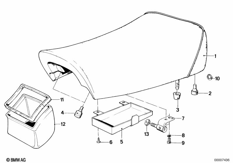 Одноместное сиденье спецавтомобиля